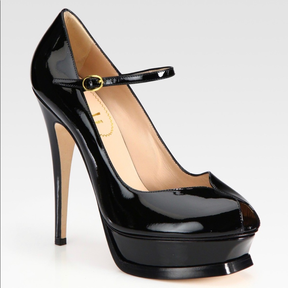 Pre owned YSL tribute pumps size 41